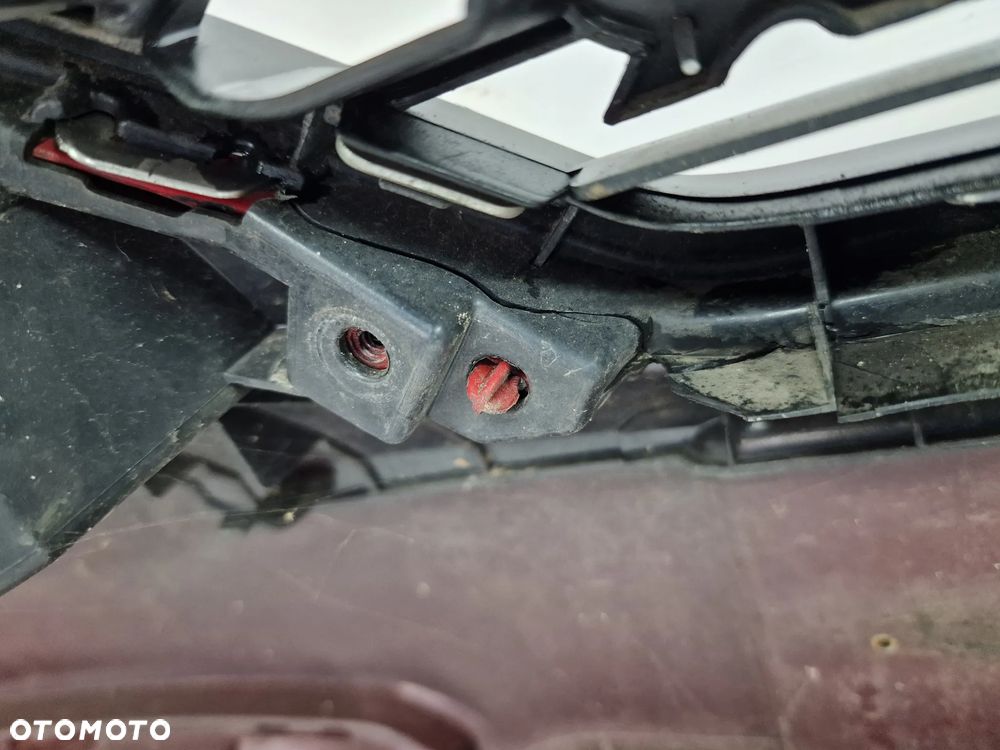 SEAT LEON 3 III 5F0 LIFT FR 16- KOMPLETNY ZDERZAK PRZEDNI PRZÓD + GRILL + KRATKA ŚRODKOWA , ŁADNY , KOLOR CZERWONY , NR 5F0807221AB / 5F0807221AJ , NR AUKCJI NZ971 - 38