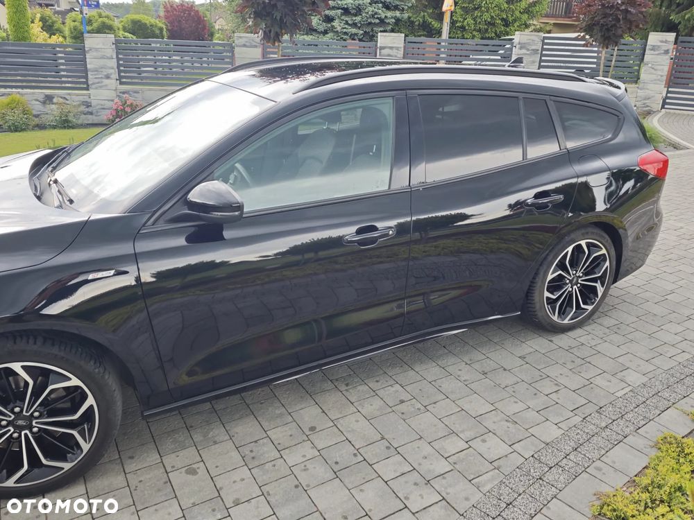 Ford Focus 1.5 EcoBoost ST-Line - 8