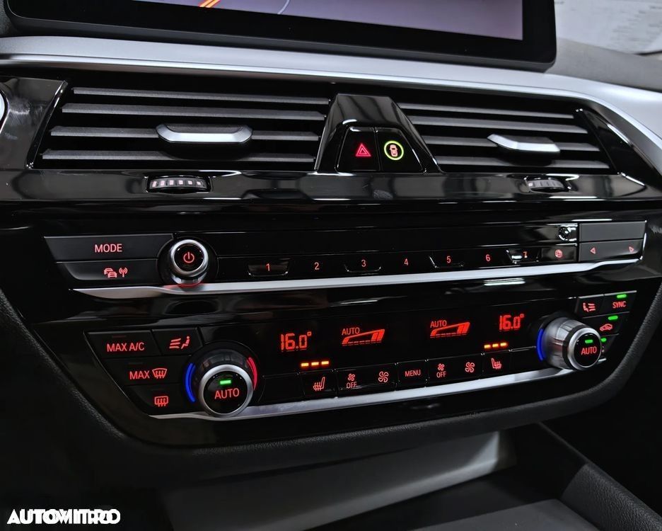 BMW Seria 5 520e AT PHEV - 11
