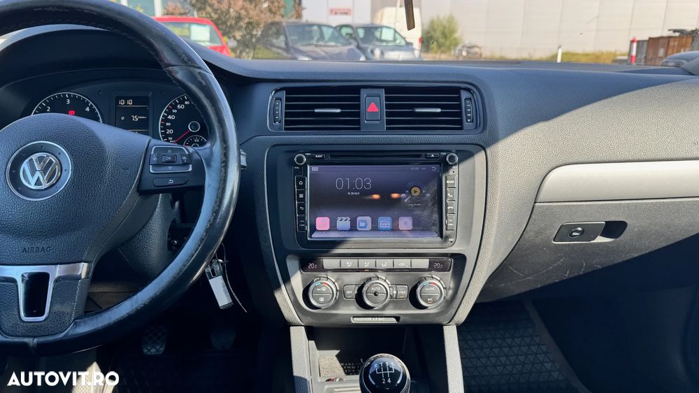 Volkswagen Jetta 1.6 TDI CR DPF Comfortline - 10