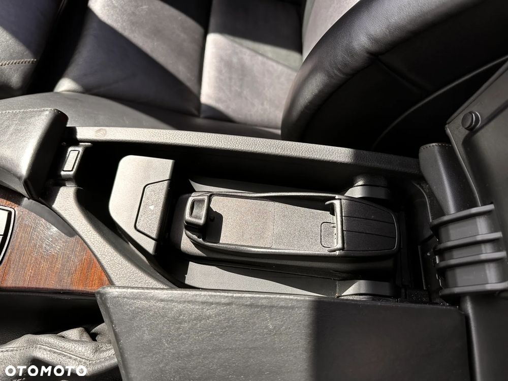 BMW Seria 5 530d Edition Exclusive - 26