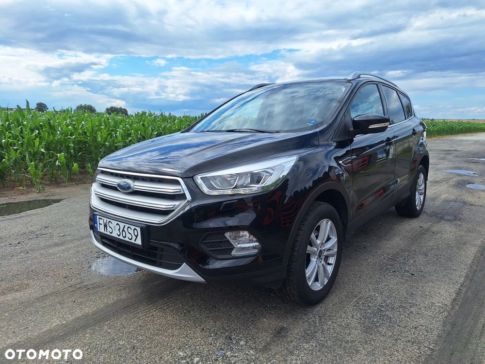 Ford Kuga - 1