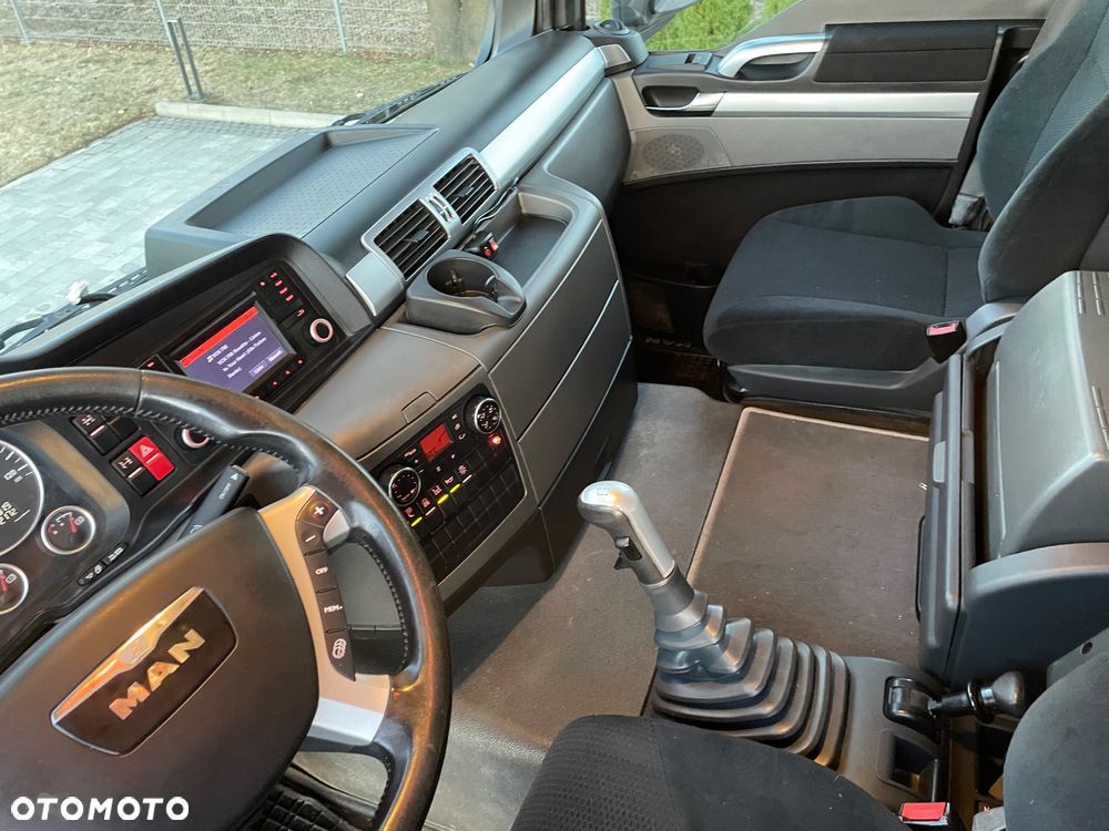 MAN Wywrotka 8X4 MULDA - 24