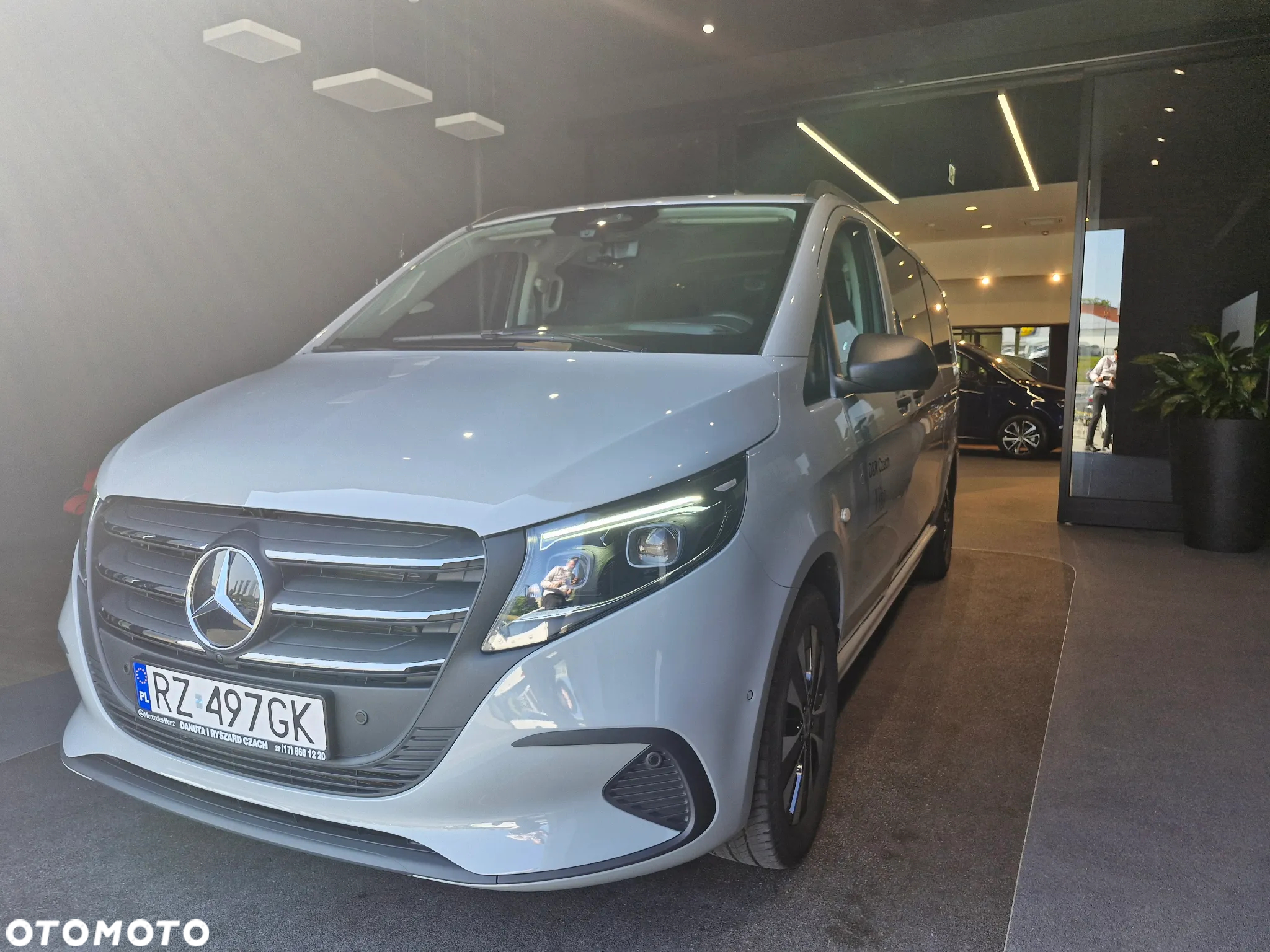Mercedes-Benz Vito Tourer 119 CDI L2 Pro 4x4 9G-Tronic 447.703 - 2