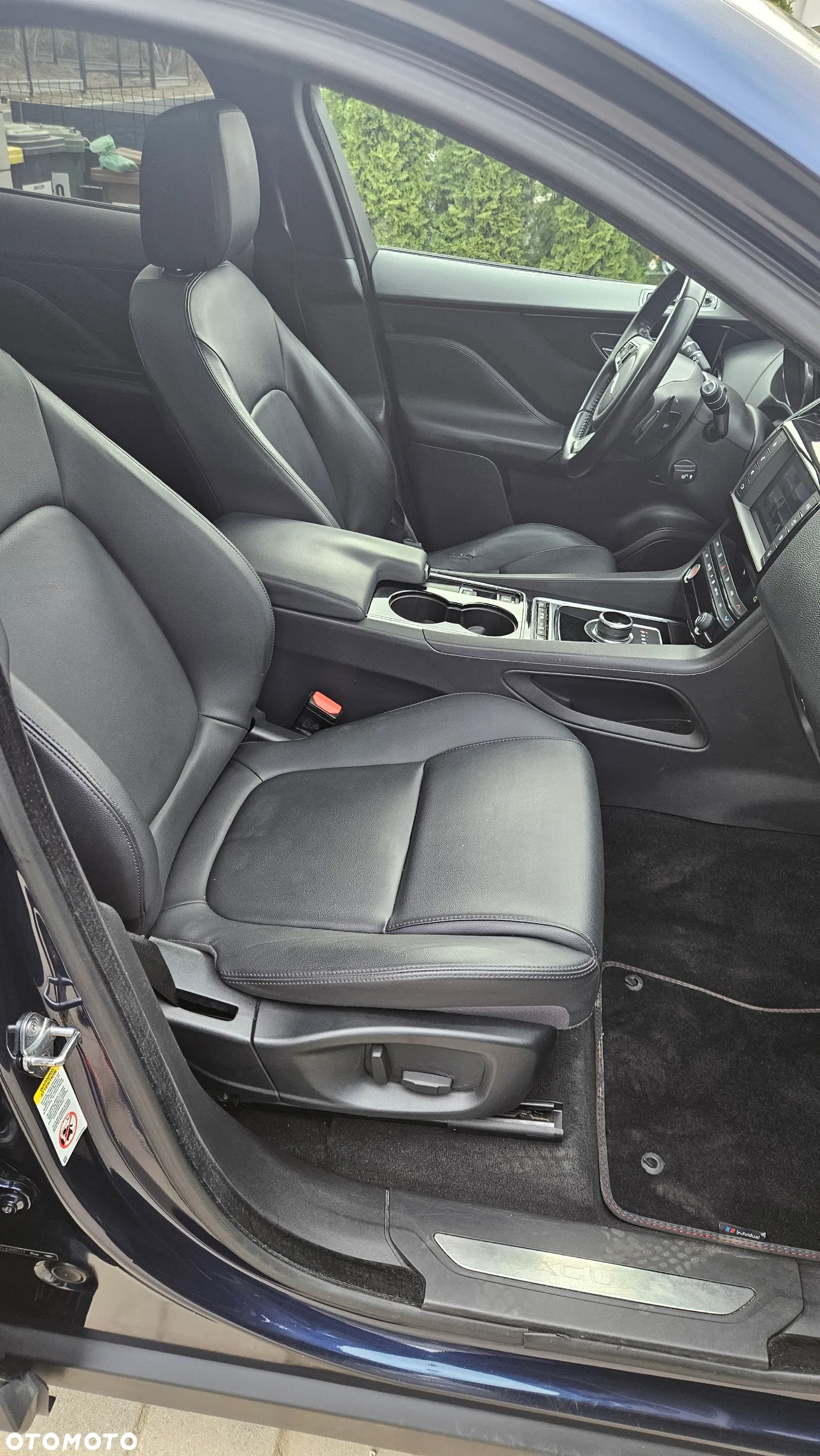 Jaguar F-Pace 3.0 V6 AWD Portfolio - 19