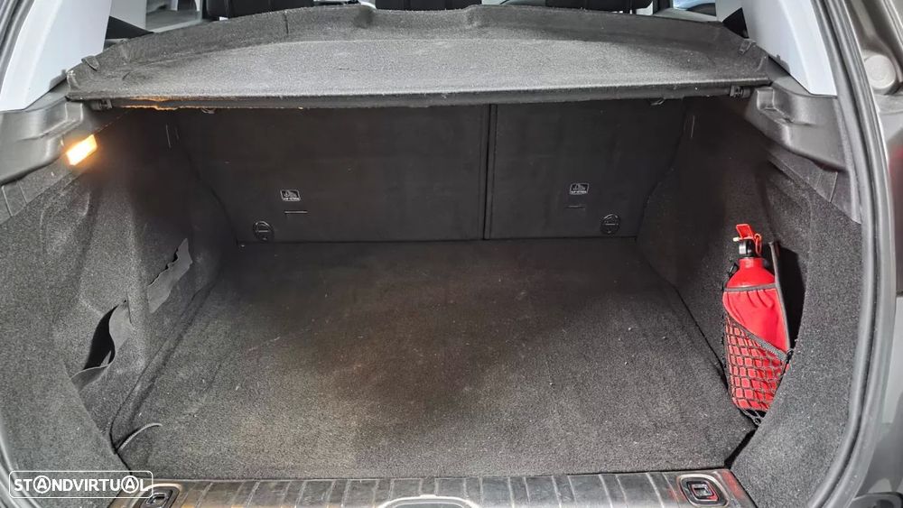 Peugeot 2008 PureTech 110 Stop&Start EAT6 Crossway - 22