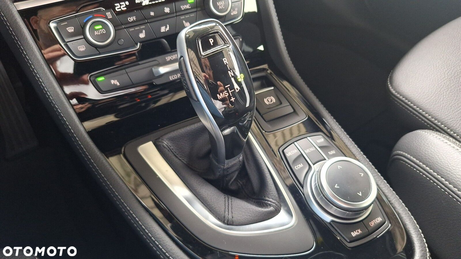 BMW Seria 2 218i M Sport - 33