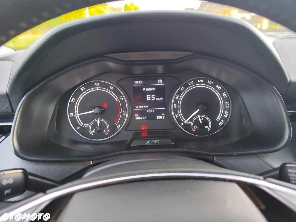Skoda Kamiq 1.0 TSI Ambition - 10