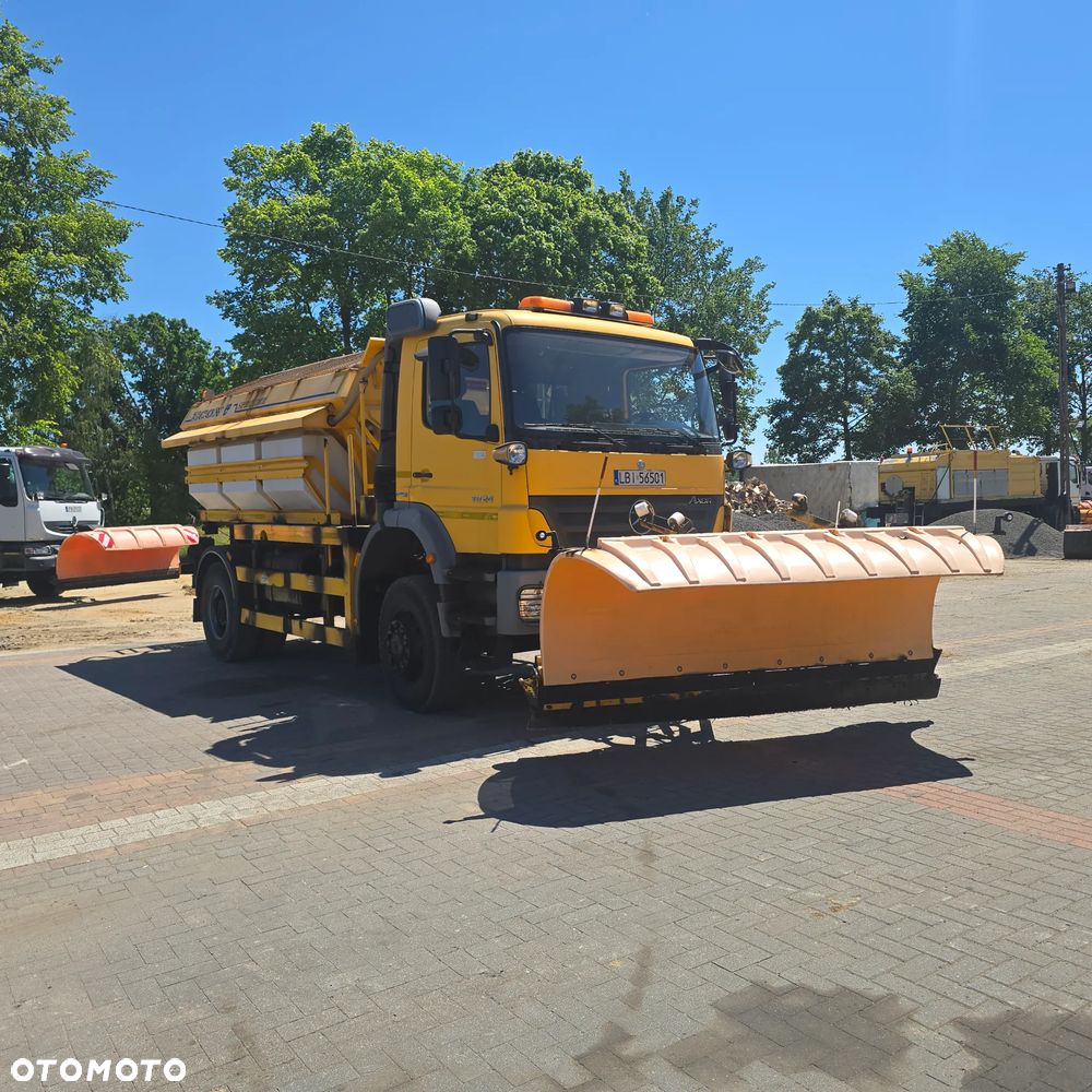 Mercedes-Benz AXOR - 6