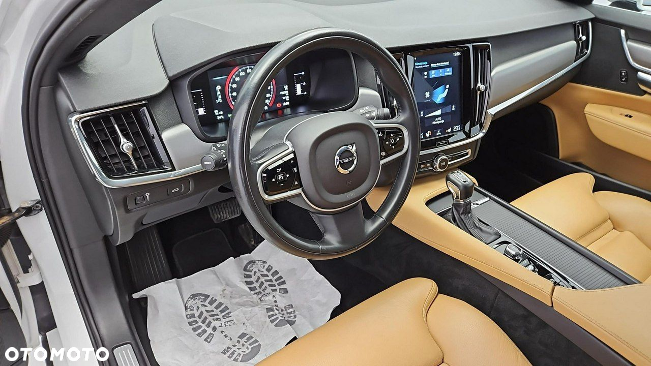 Volvo V90 - 9