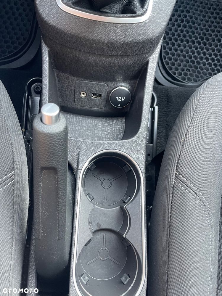 Ford Fiesta 1.0 EcoBoost Start-Stop SYNC Edition - 12