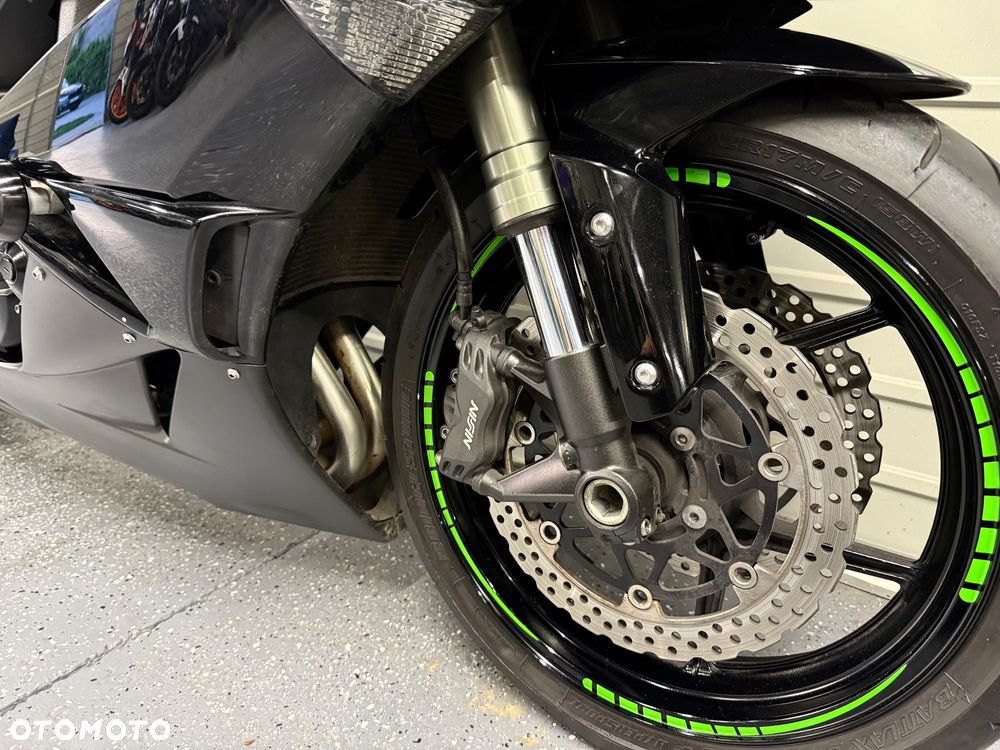 Kawasaki Ninja - 11