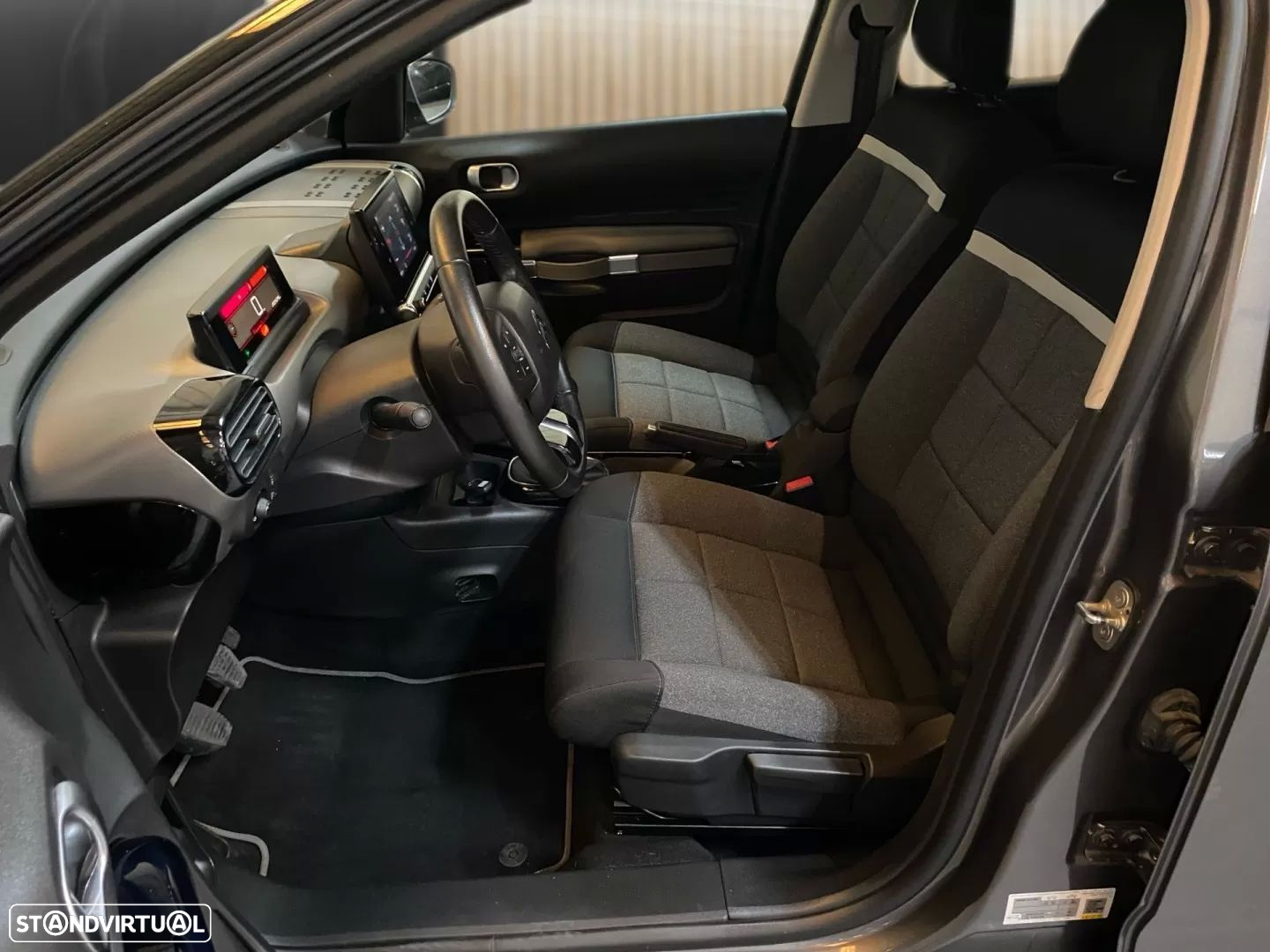 Citroën C4 Cactus 1.2 PureTech Shine Pack - 7