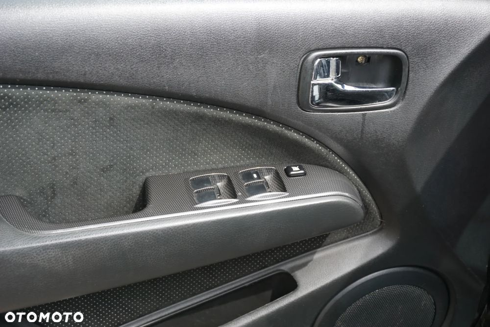 Mitsubishi Outlander 2.0 Turbo 4WD - 18