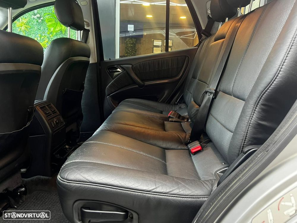 Mercedes-Benz ML 270 - 10