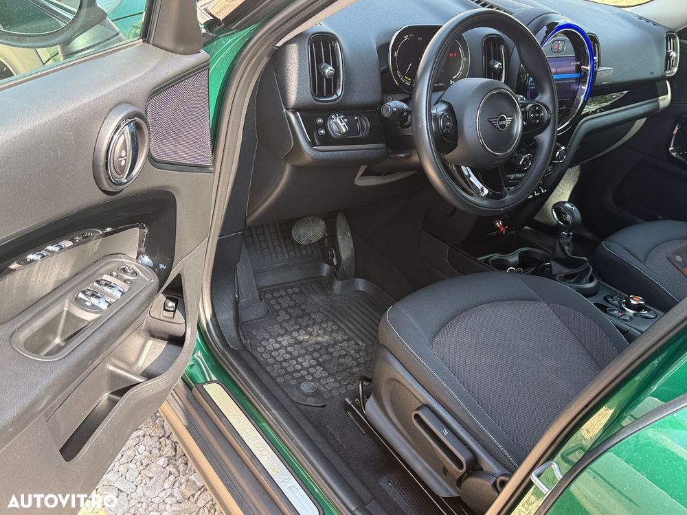Mini Countryman Cooper S E ALL4 AT - 22