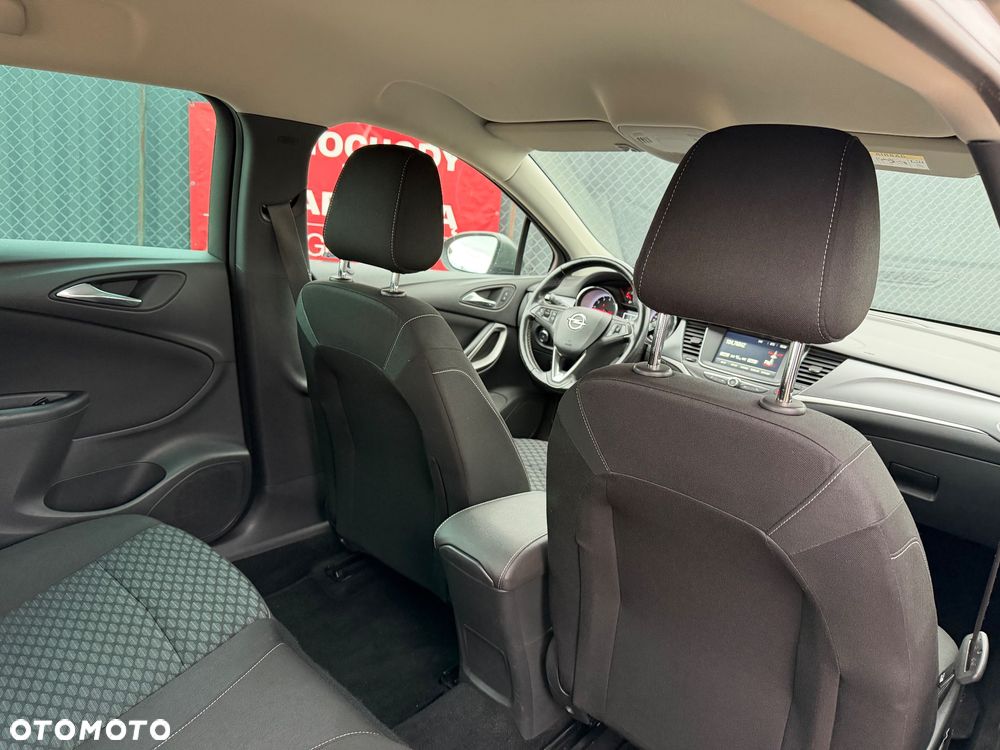 Opel Astra 1.4 Turbo Start/Stop Business - 9