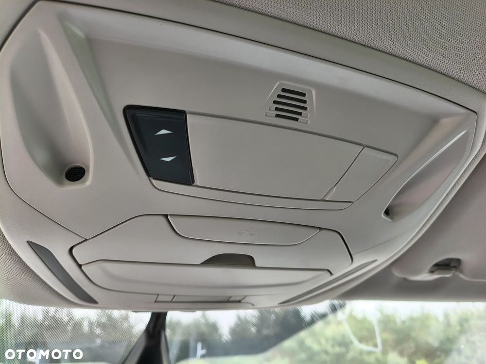 Ford C-MAX 1.6 FF Titanium - 14