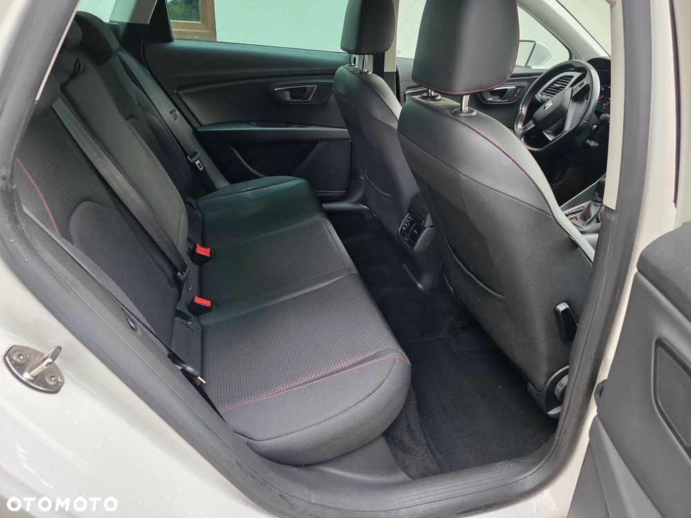 Seat Leon 2.0 TDI FR S&S DSG - 32