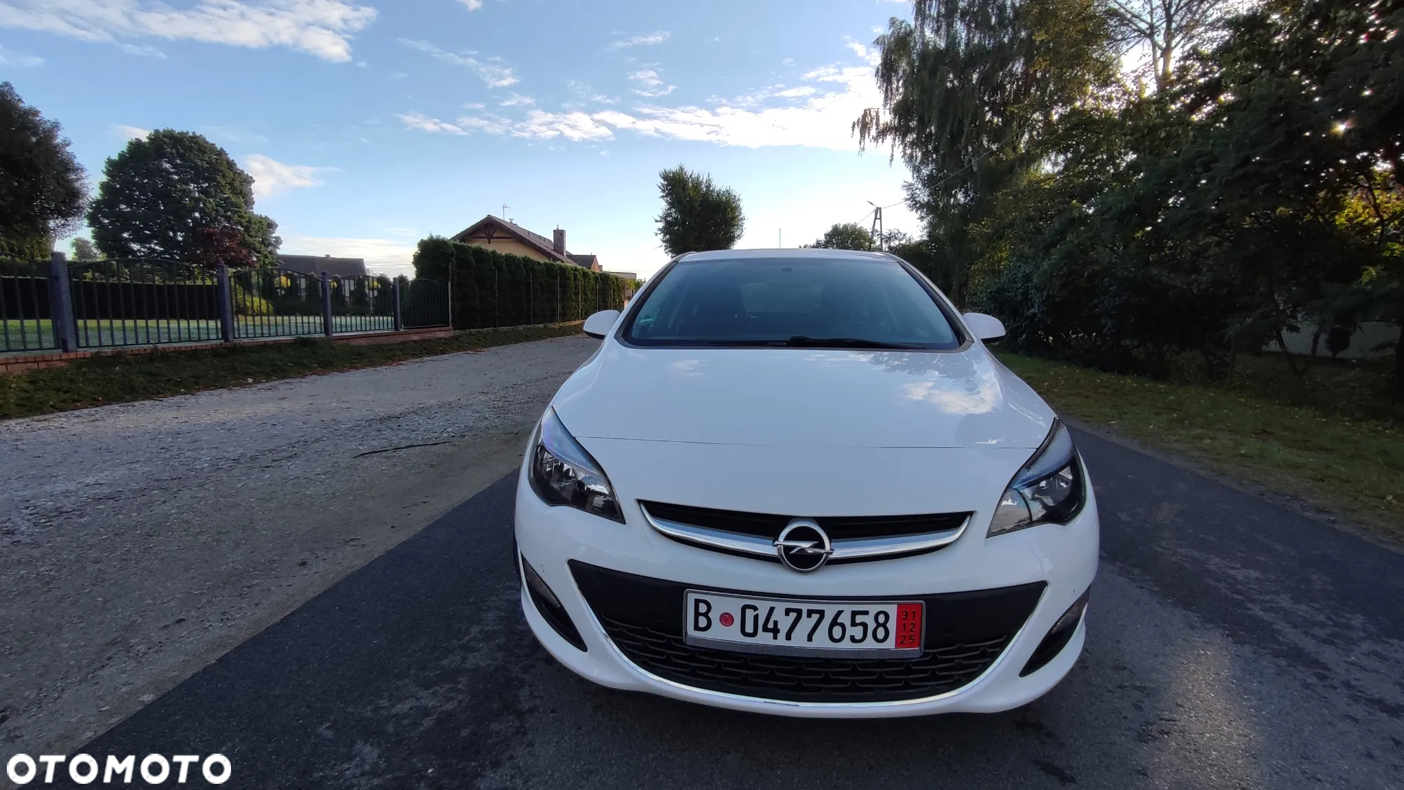 Opel Astra 1.4 Active - 26