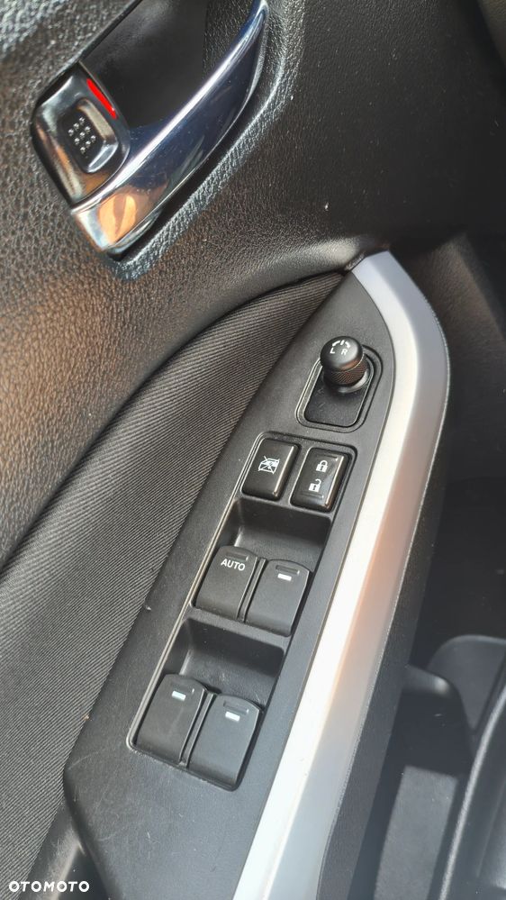 Suzuki Vitara 1.6 (4x2) Club - 16