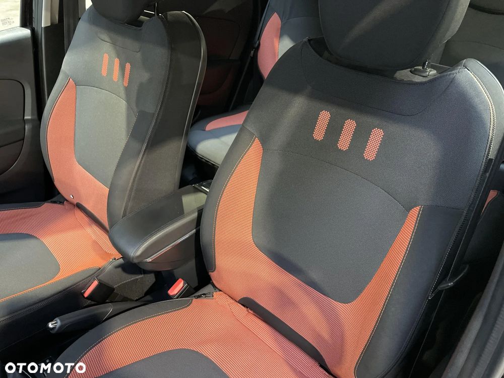 Renault Captur 0.9 Energy TCe Intens - 11