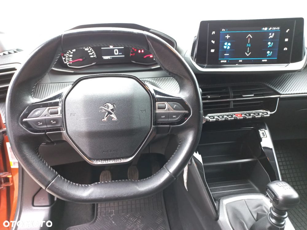 Peugeot 2008 1.5 BlueHDi Allure S&S - 15