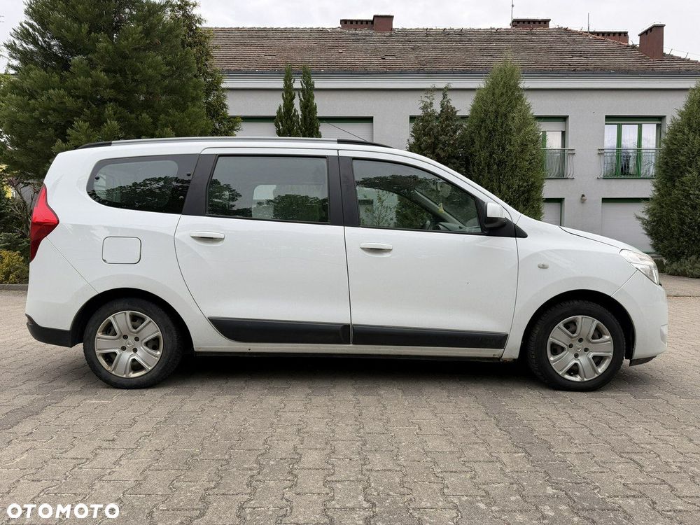 Dacia Lodgy - 30