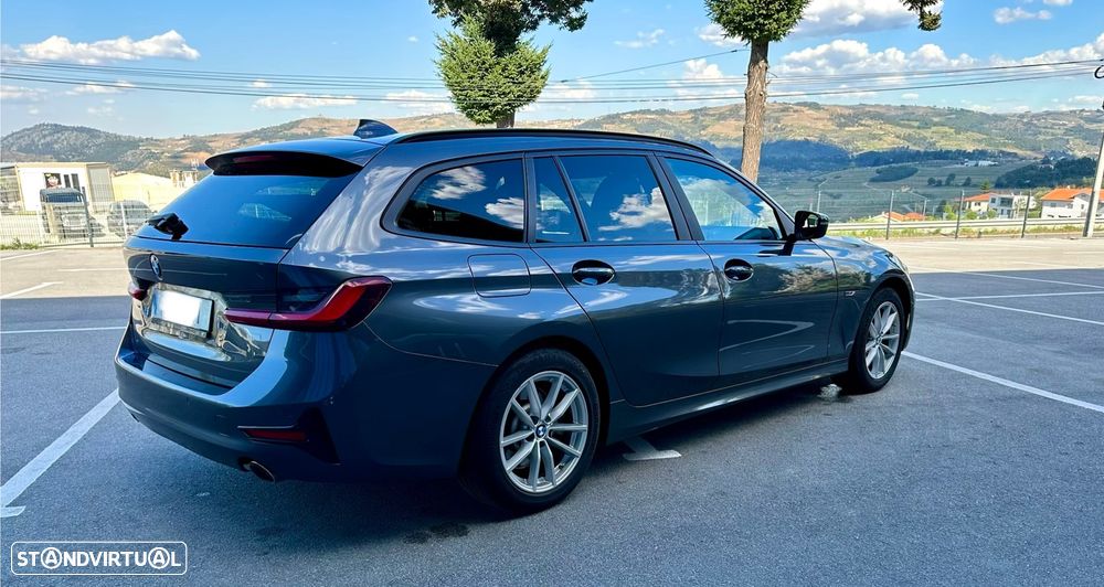 BMW 320 - 5
