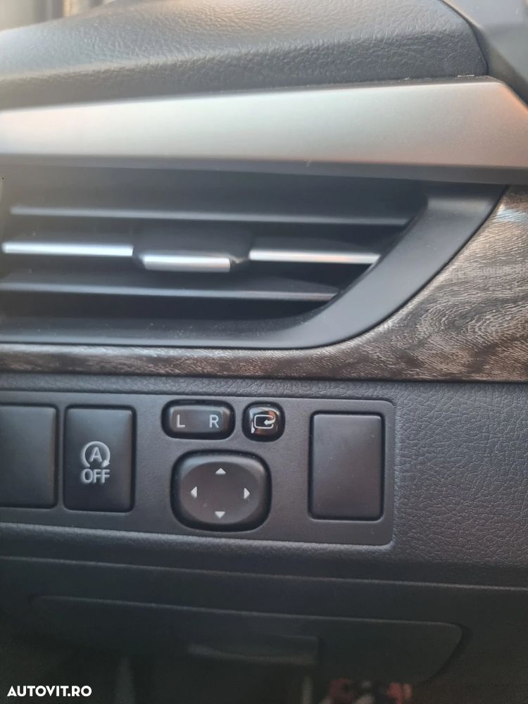 Toyota Avensis Touring Sports 2.0 D-4D Executive - 13