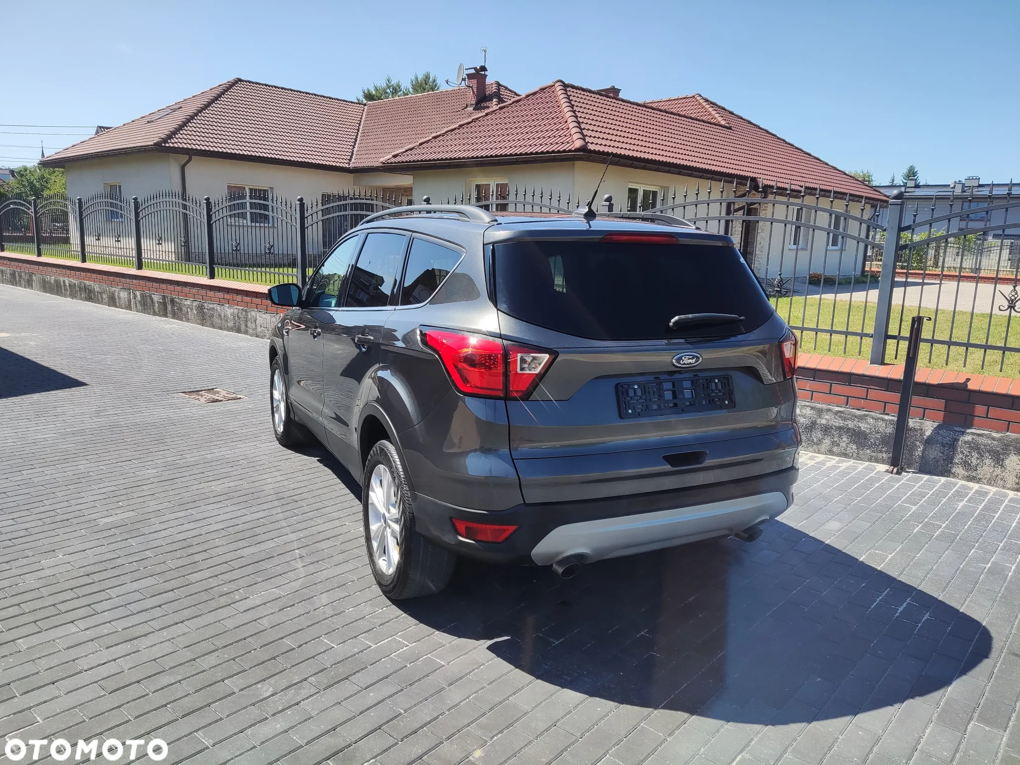 Ford Kuga 1.5 EcoBoost AWD Titanium ASS - 8