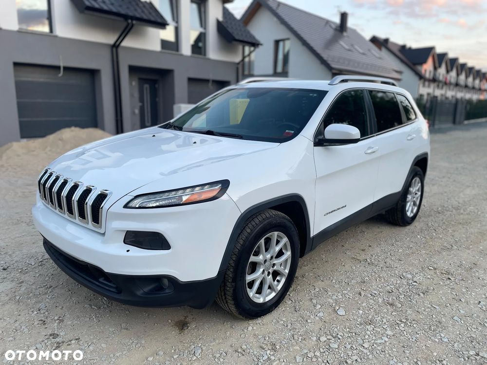 Jeep Cherokee - 1