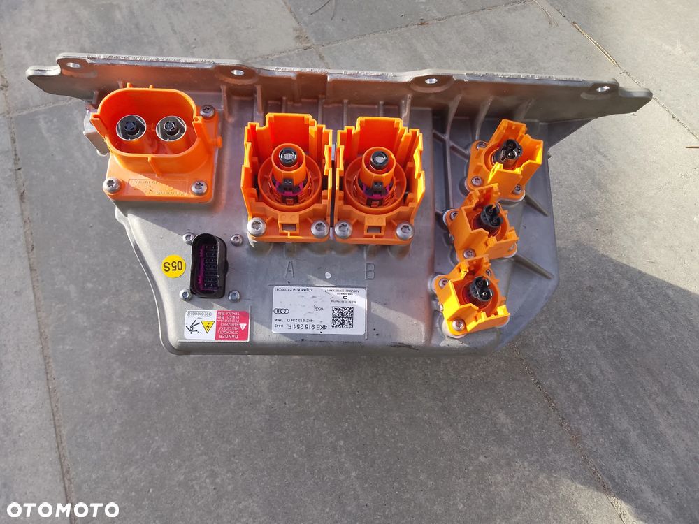 Sterownik moduł akumulatora AUDI E-TRON e-tron GT Q4 e-tron 4KE915254F - 1