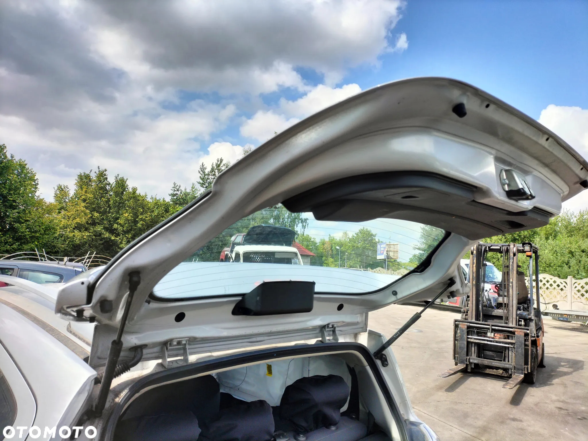 LAMPA LEWA PRAWA TYŁ CHEVROLET SPARK II 09-12r - 10