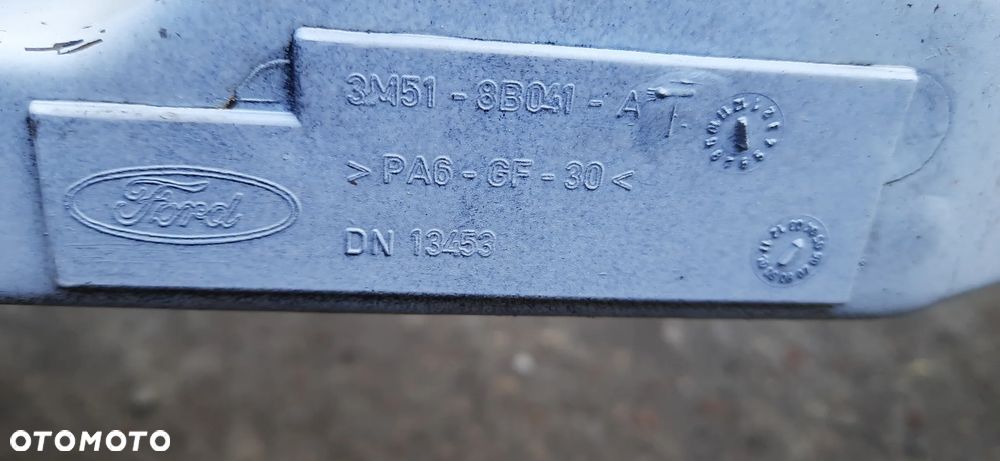 Ford Focus C-MAX 1 Lakier n3 Zderzak przód  Pas przedni - wzmocnienie 3m51-8b041 Atrapa chłodnicy 3m51-r8200 Drzwi prawy tył , Maska przód Klapa tył - 9