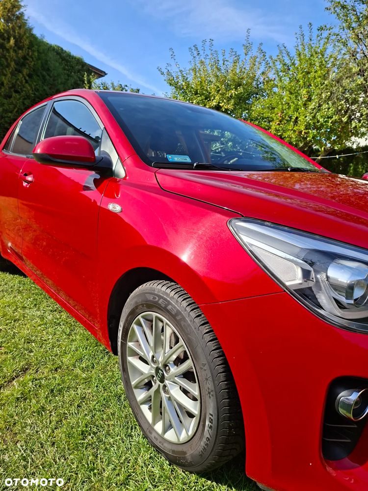 Kia Rio - 5