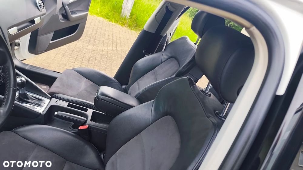 Audi A3 Sportback 2.0 TDI DPF S tronic S line Sportpaket (plus) - 13