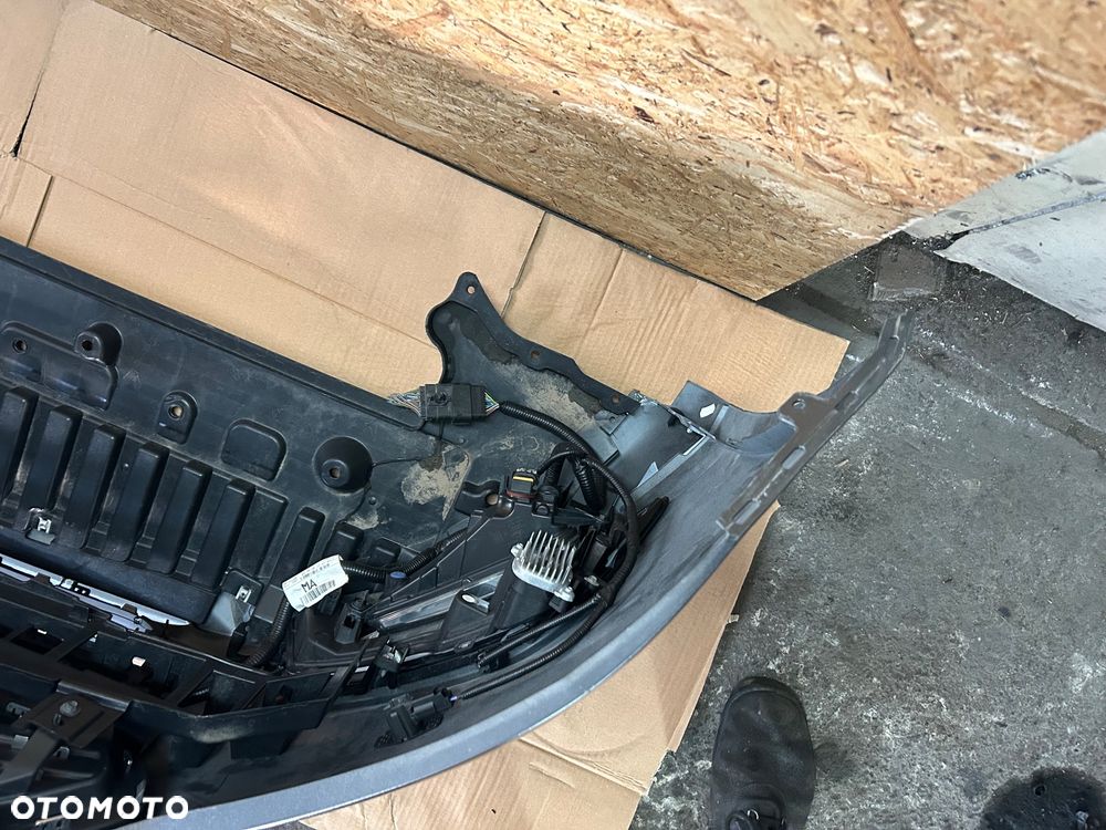 Ford Mondeo Mk5 lift zderzak przód przedni kompletny ND - 11