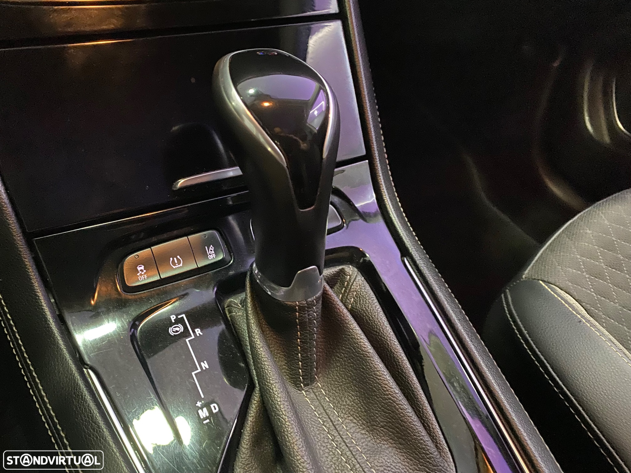 Opel Grandland X 1.5 CDTI Innovation AT - 34
