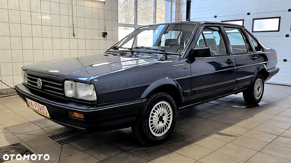 Volkswagen Passat - 3