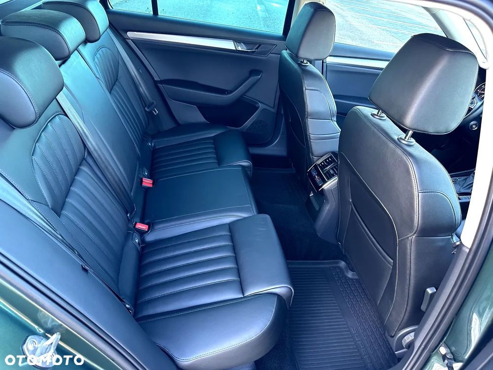 Skoda Superb 1.5 TSI L&K DSG - 22