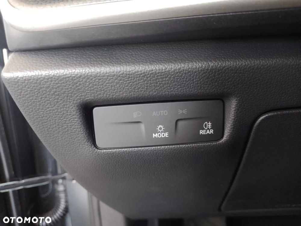 Skoda Superb 1.5 TSI Style DSG - 22