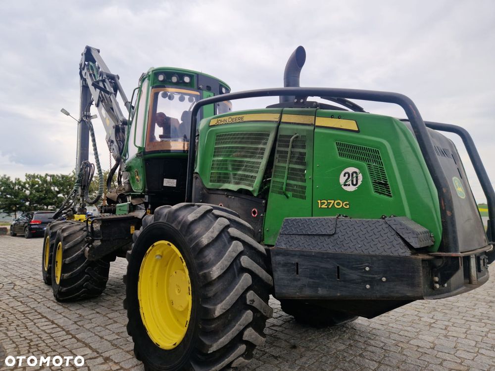 John Deere 1270G - 11