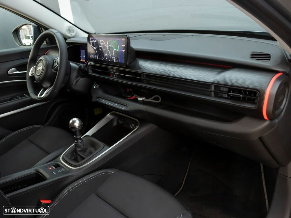 Jeep Avenger 1.2 GSE T3 Altitude - 15