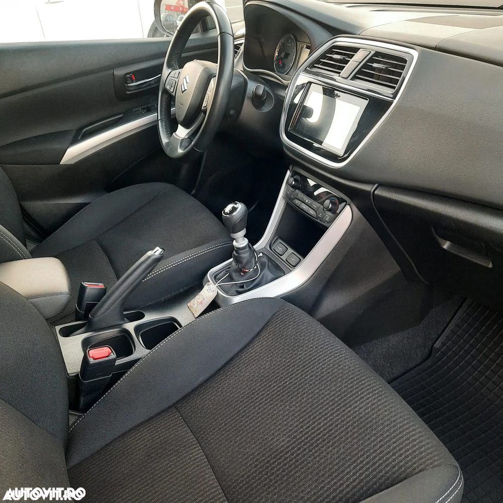 Suzuki S-Cross - 8