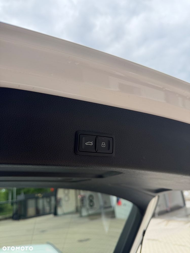 Audi A6 Avant 40 TDI mHEV Quattro Sport S tronic - 17