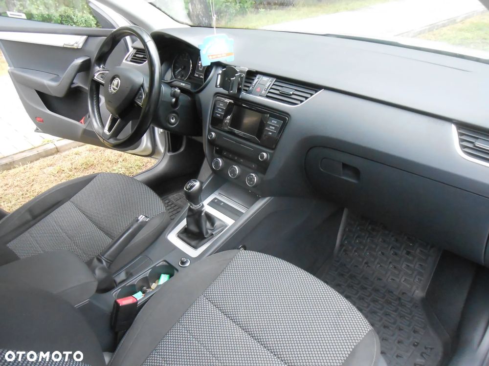 Skoda Octavia - 10