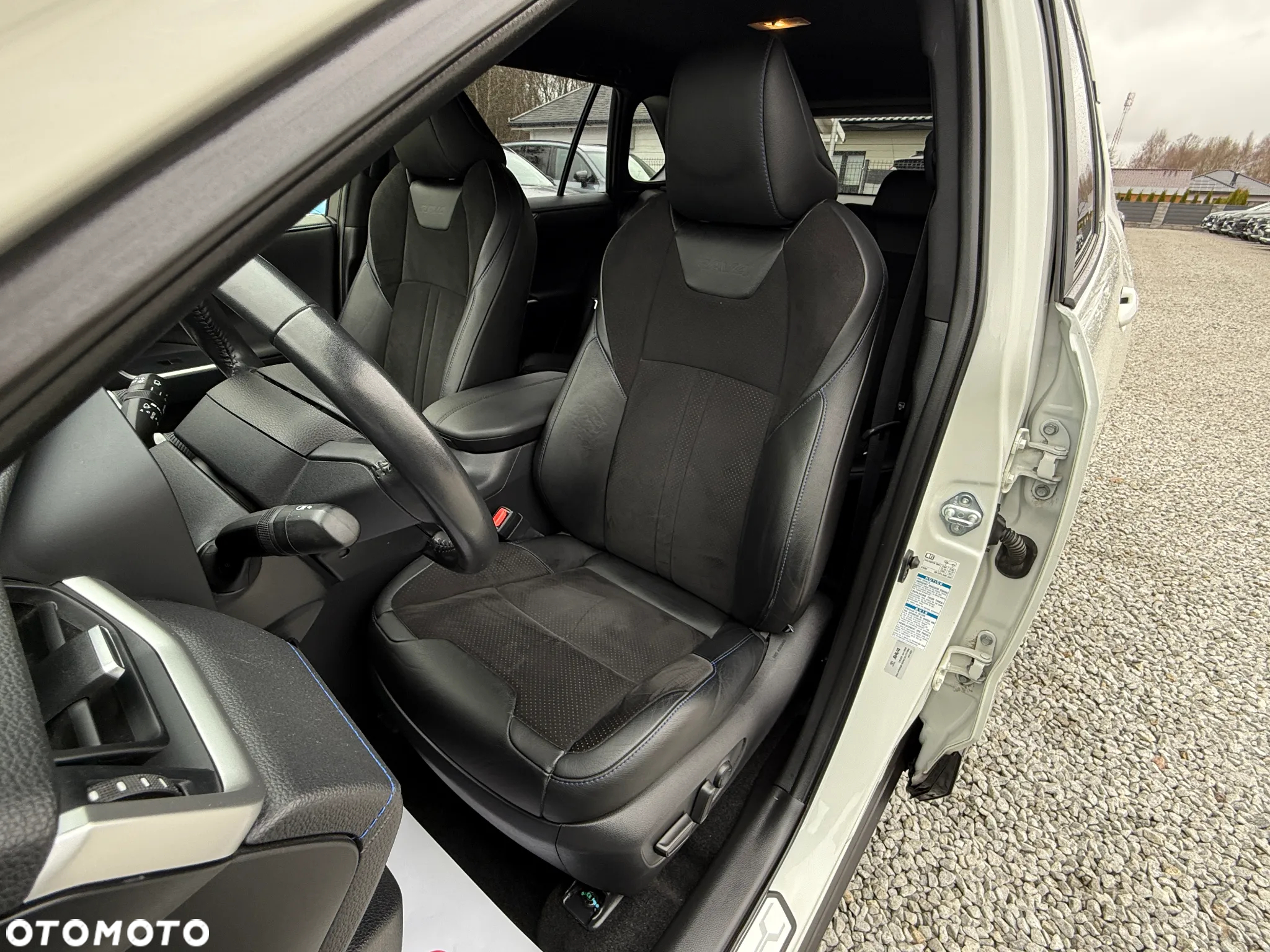 Toyota RAV4 2.5 4x4 Hybrid Club - 25