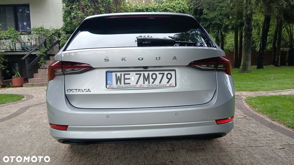 Skoda Octavia 2.0 TDI Style DSG - 10