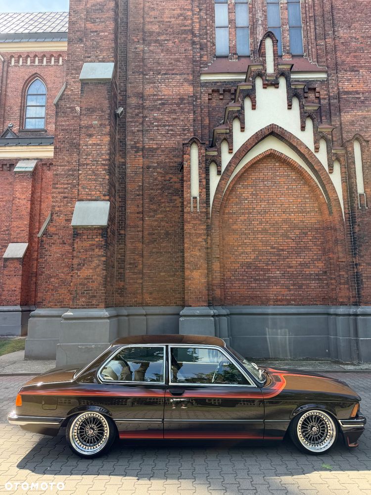 BMW Seria 3 - 18
